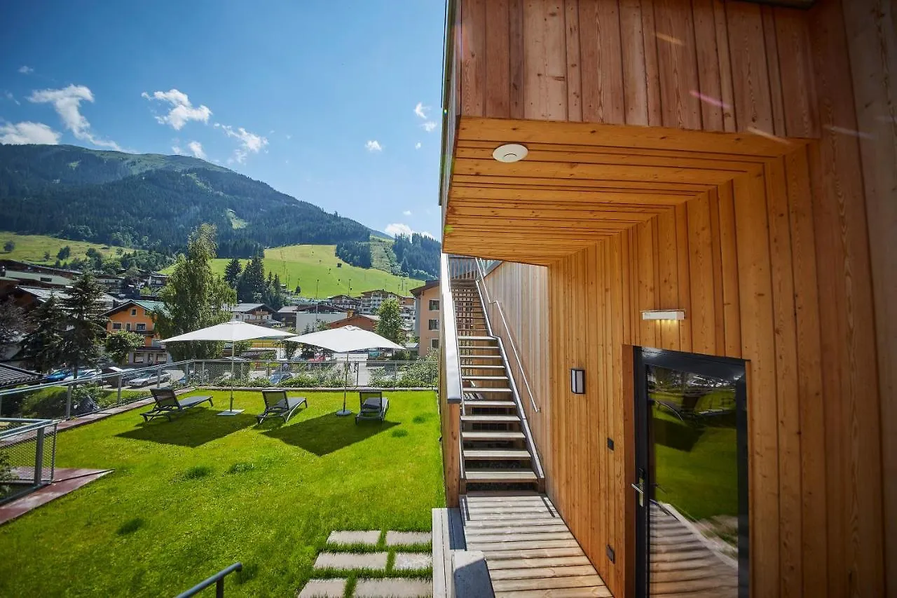 Aparthotel Thomsn Central Hotel & Appartements Saalbach-Hinterglemm