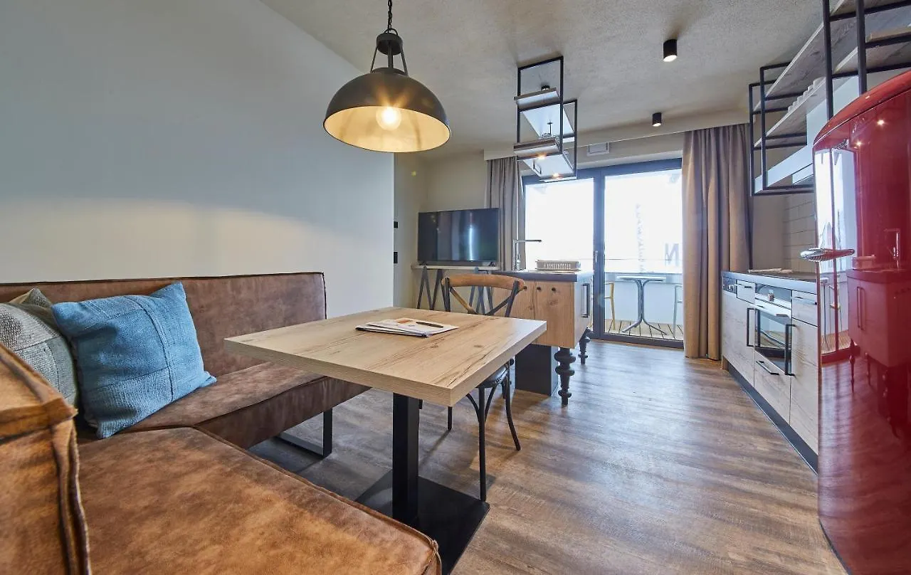 Thomsn Central Hotel & Appartements Saalbach-Hinterglemm